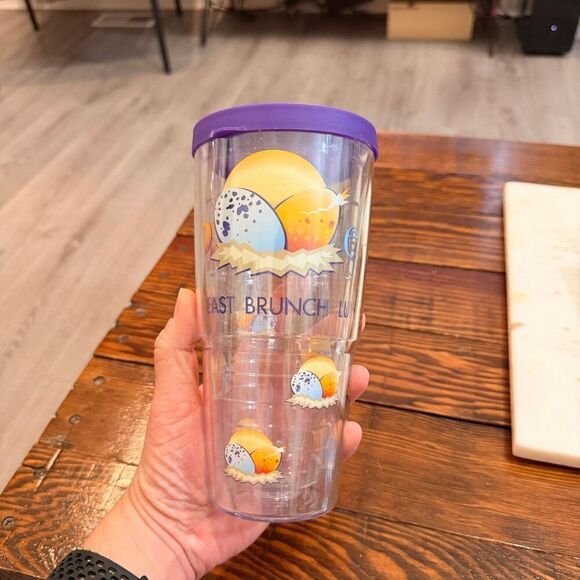 Tervis Wild Eggs Breakfast Brunch 24 oz Tumbler Purple Lid - Picture 2 of 7